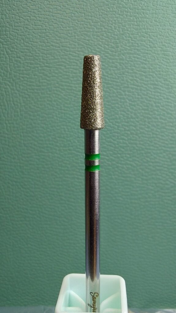 Punta diamantata Vulcano Laser verde Samyra ⌀3,5mm cuticole gommose